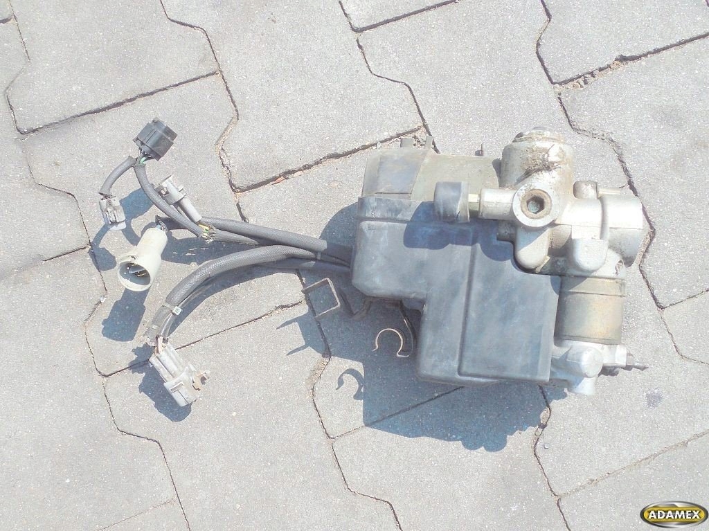 фото №5, Toyota previa i 2.0 91r - насос abs 44510-28010