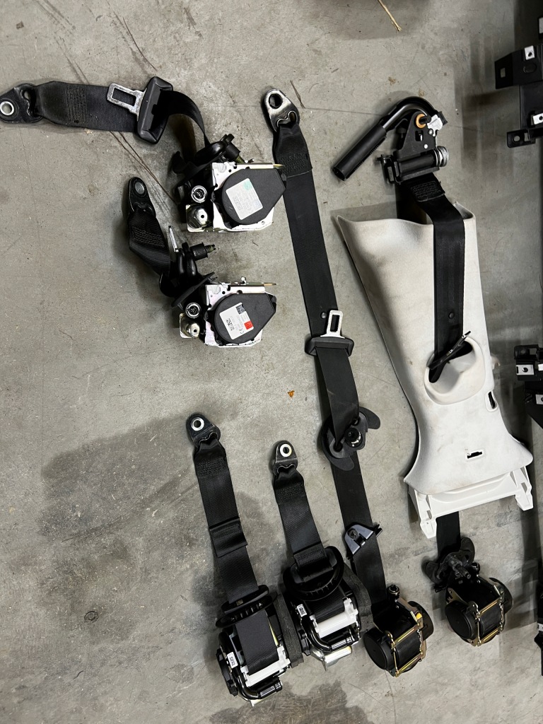 фото №12, Приборная панель консоль подушка безопасности подушки безопасности 4x ремни натяжители land rover discovery v l462