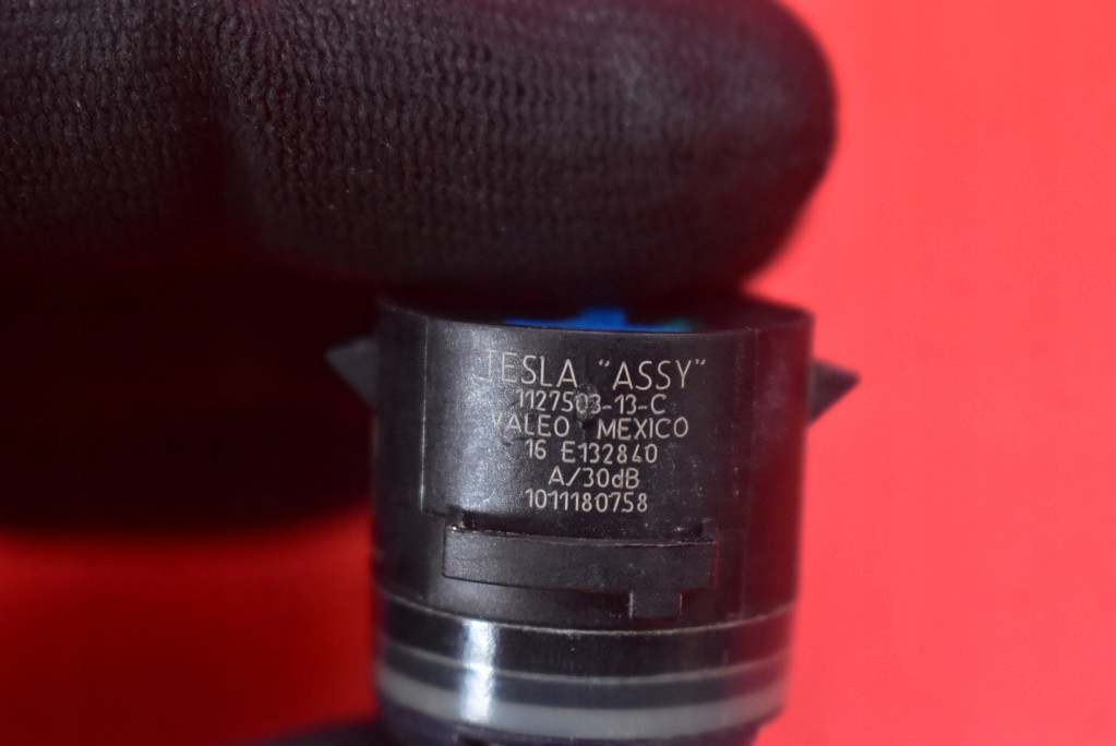 Датчик парковки задняя pdc 1127503-13-c tesla model 3 17-21 Киев