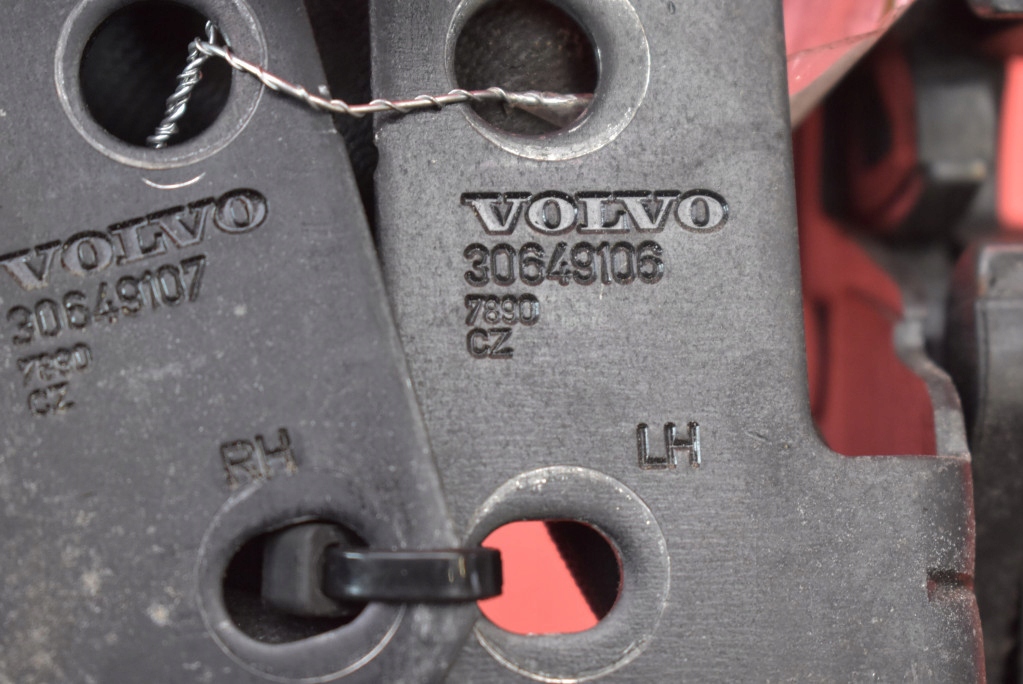 фото №8, Замок кришки задня багажника борти 30649106 volvo xc90 1 i 06-14