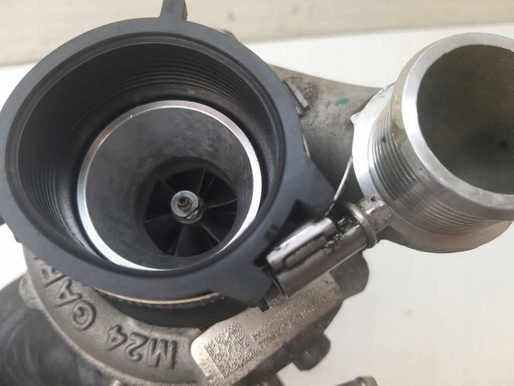 фото №12, Турбина турбонагнетатель клапан 3.0 d 306dt jaguar xf i x250 xj ax2q-6k682-bd