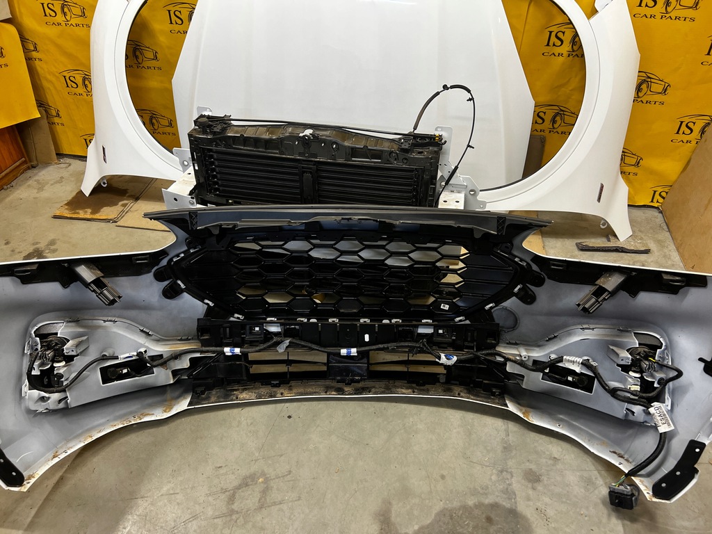 фото №10, Капот лампы перед радиатор st-line ford kuga mk3 frozen white