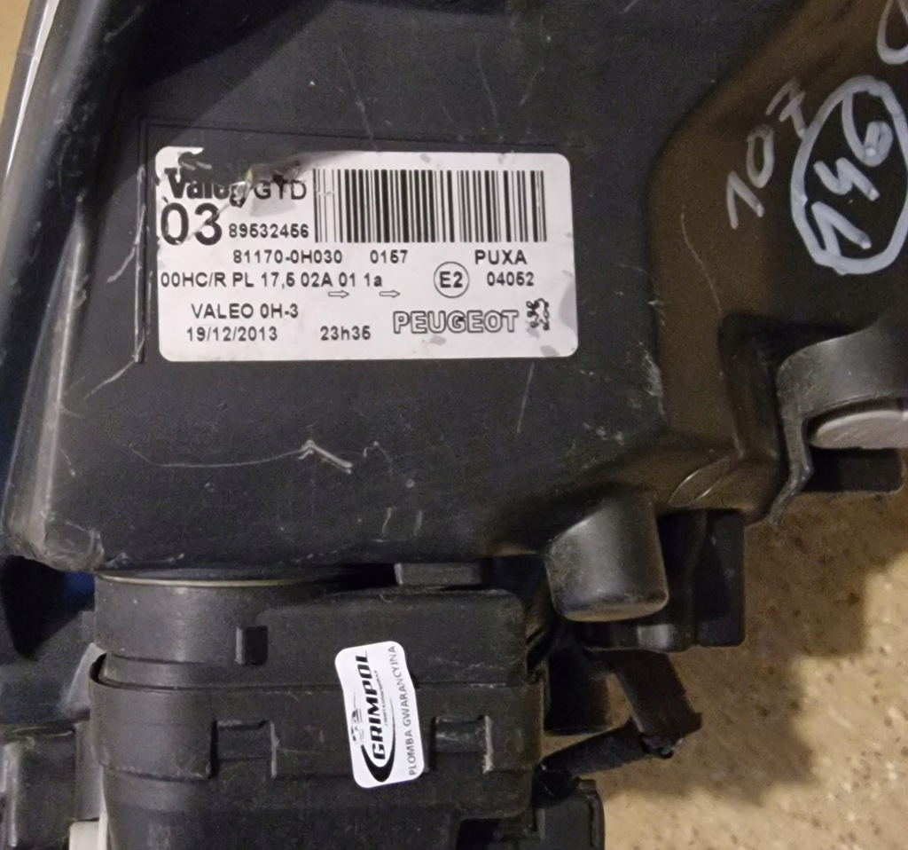 фото №7, Peugeot 107 фара левый 81170-0h030 146