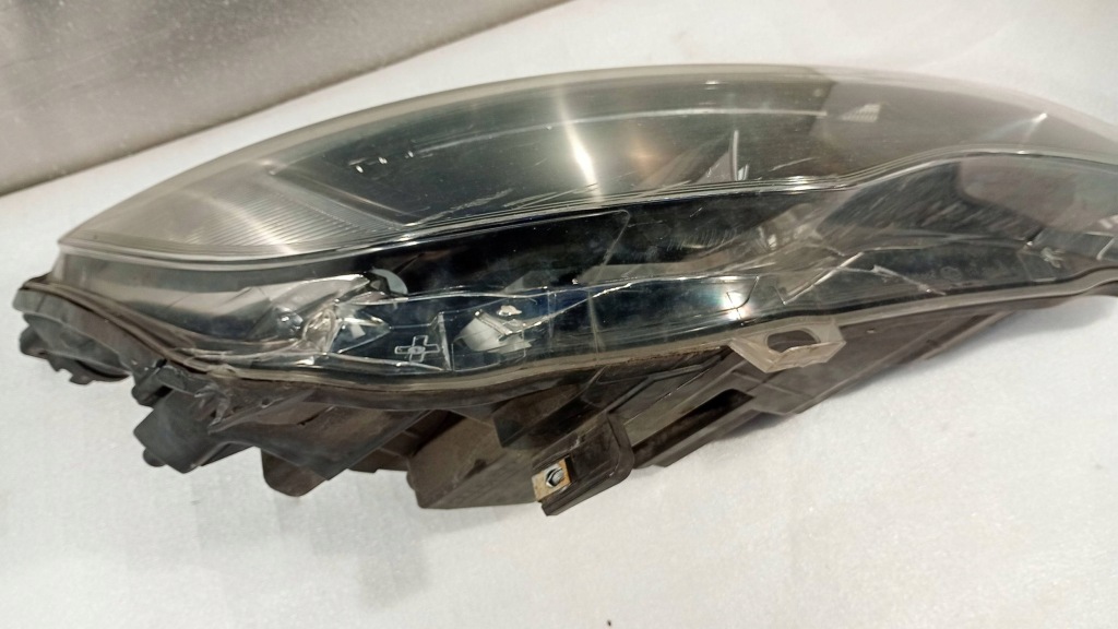 Opel astra ivj 10-15 фара фара правый  перед передняя правая c512 Недорого