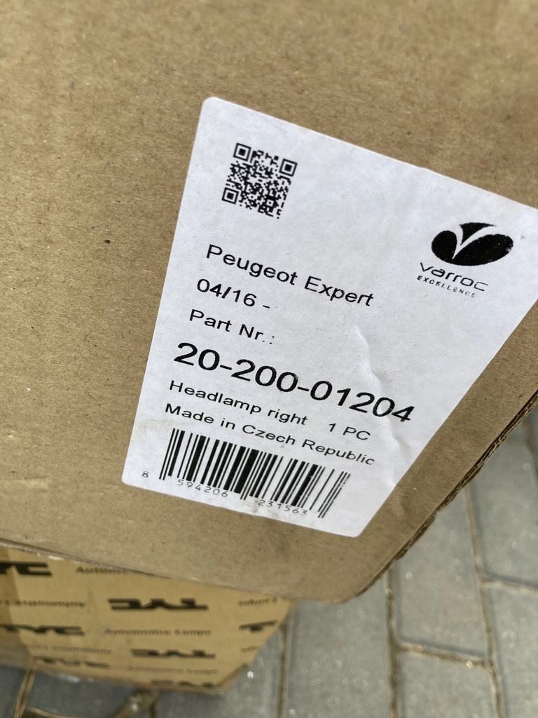 фото №7, Лампа правий перед expert traveller 16-