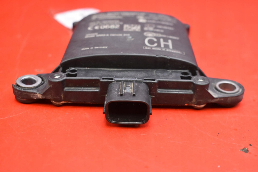 фото №5, Датчик радар мертвого pola правий задня 88162-f4010 toyota c-hr 1 i 16-20