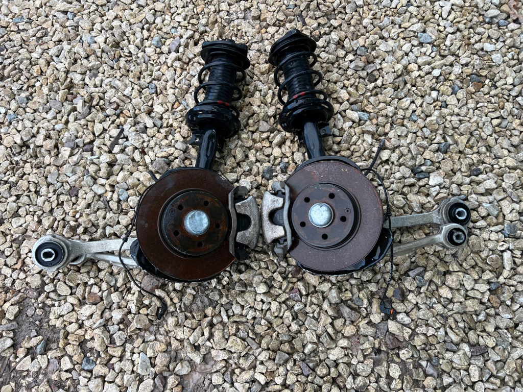 фото №1, Mercedes w204 подвеска поворотный кулак амортизатор правый