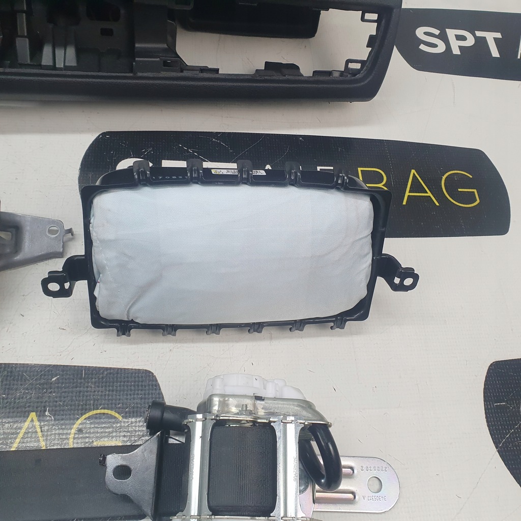 фото №8, Civic xi 11 приборная панель консоль подушки безопасности ремни подушка безопасности