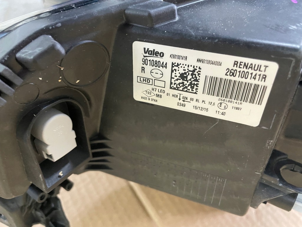 фото №3, Лампа передняя правая renault megane iv 260100141r