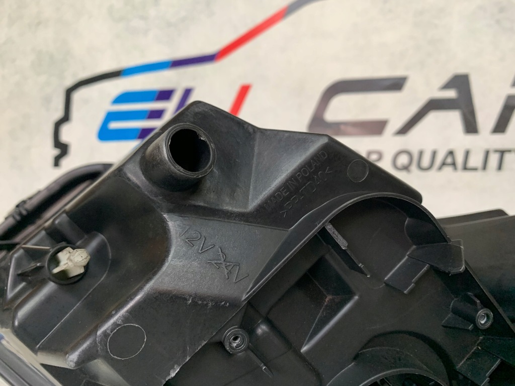 фото №10, Peugeot 2008 ii лампа правая перед full led