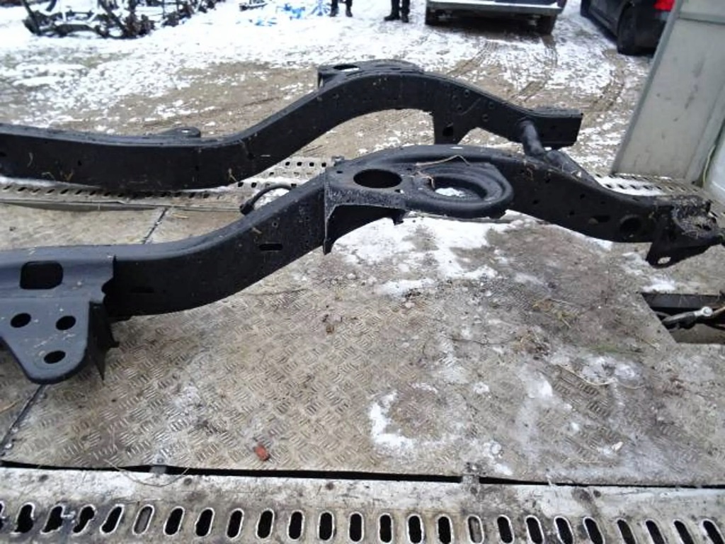 фото №13, Рама nissan patrol y60 long po реставрация