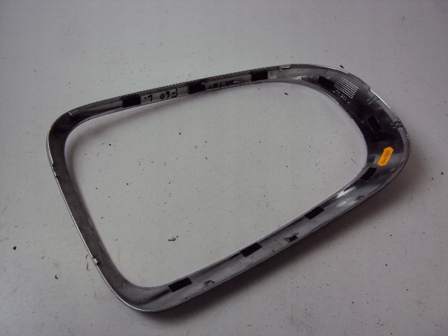 фото №3, Рамка лампи лівий задня mini countryman f60 2010-2016