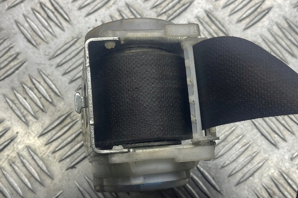 фото №9, Pas безопасности задний левый chrysler 300 c lx adc707824 3.0l дизель