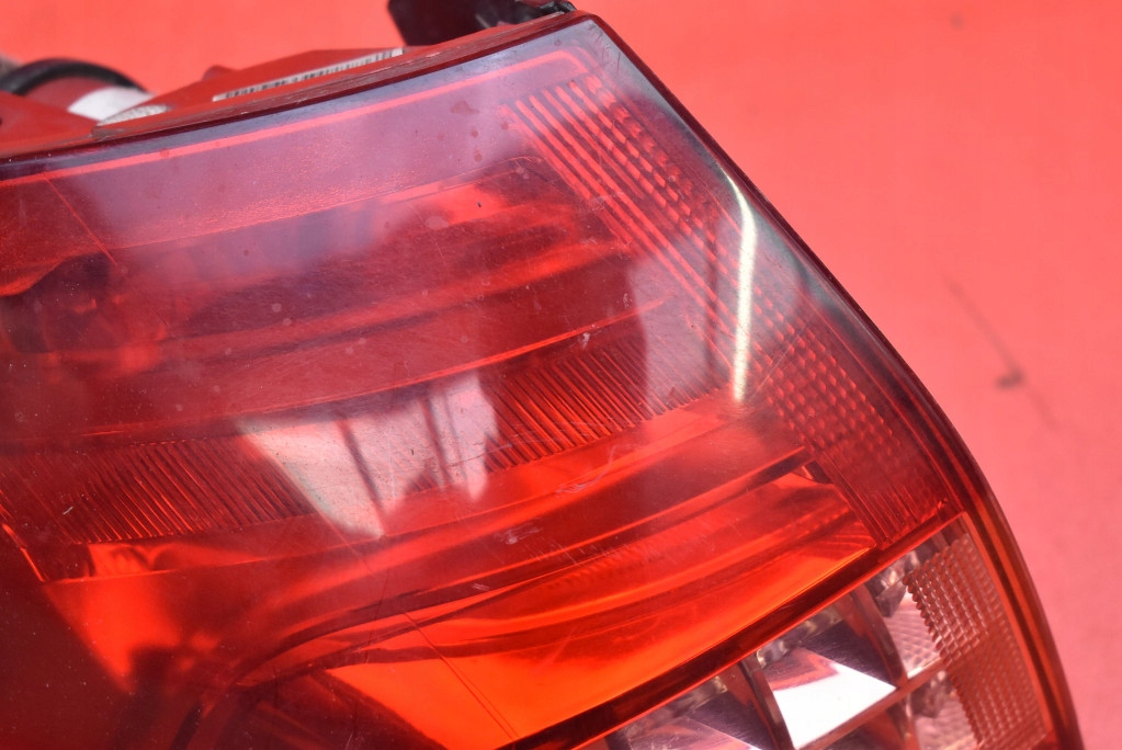 фото №8, Лампа левая задняя задняя vp8x8x-13405-ax citroen c5 ii x7 iii kombi 08-17