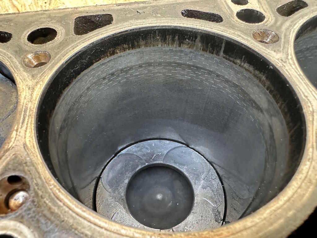 фото №9, Блок двигателя dół wał поршни insignia 2.0 cdti a20dth номинал