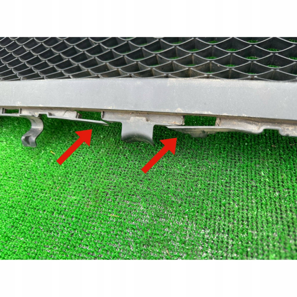 фото №7, Решётка средняя перед mercedes v-klasa w447 amg a4478851500