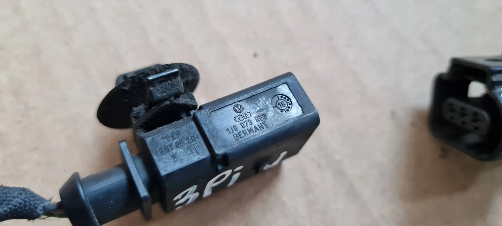 фото №6, A4 b9 8w штекер колодка подушка безопасности 8k0973703g a5 8w q5 80a