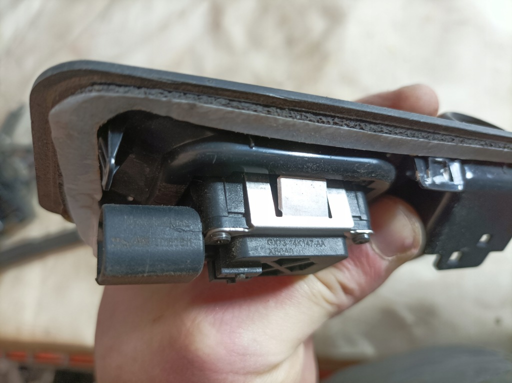 фото №7, Jaguar f-pace 16- перемикач відкривання кришки usa