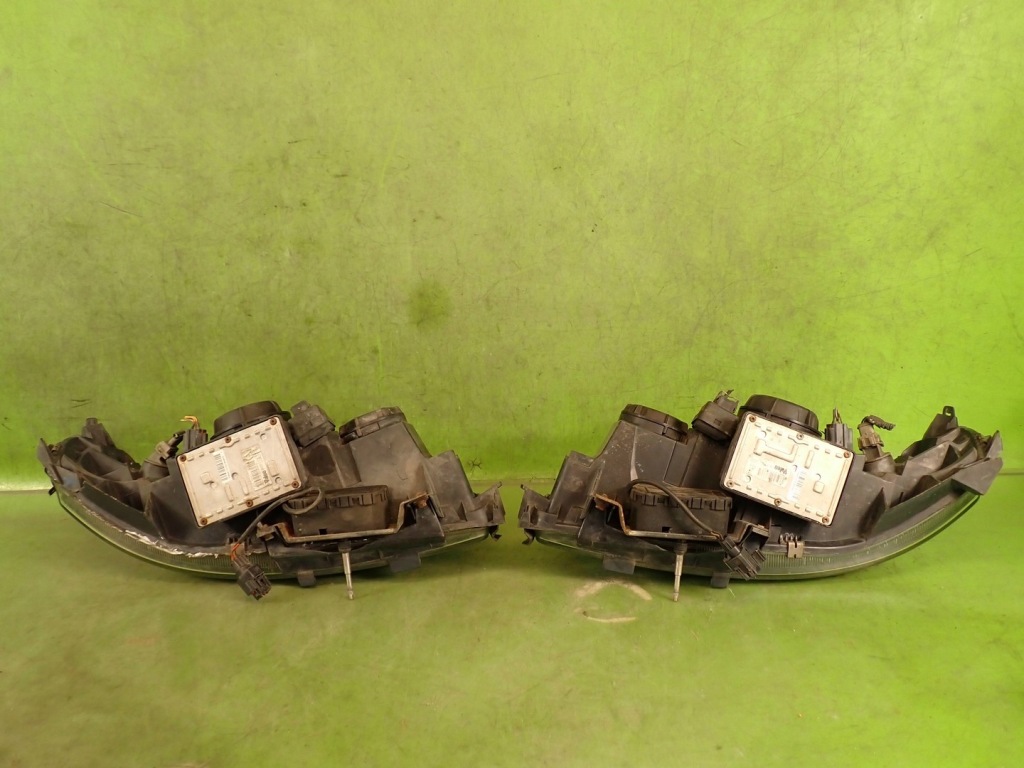 фото №12, Фара правий лівий лампа комплект volvo v70 ii 03r ксенон 30655905 30655906