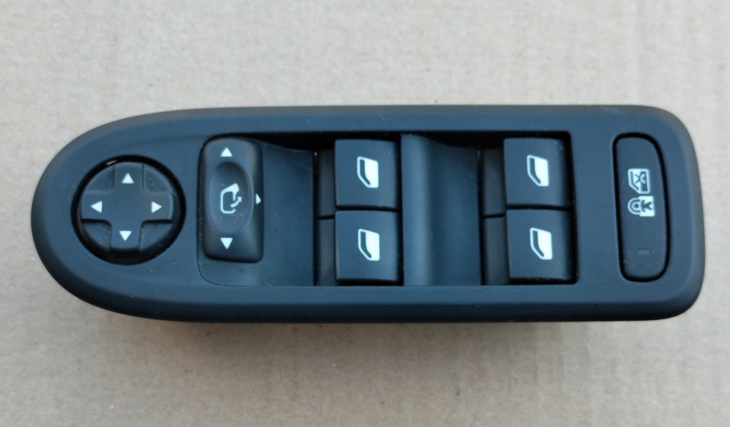 фото №1, Peugeot 508 lift панель вікон лівий перед