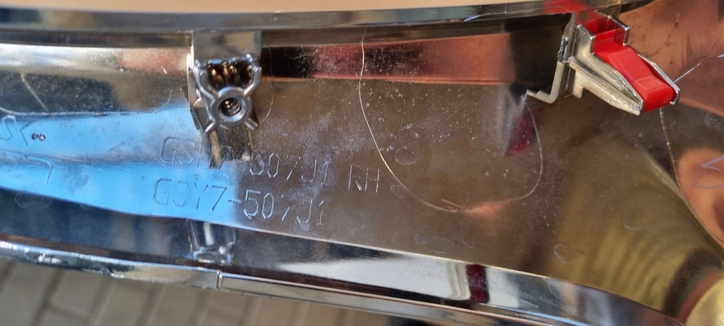 фото №8, Mazda 6 2019- хром решітка правий бампер перед