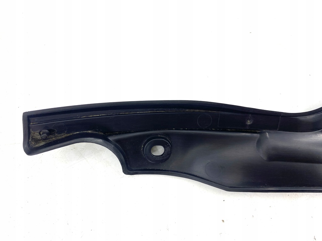 фото №7, Молдинг крышки багажника правая датчик доводчик tesla s eu org