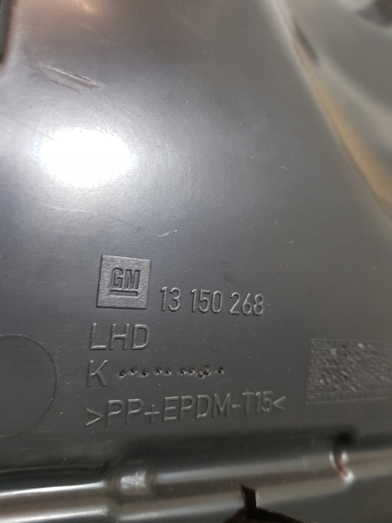 фото №12, Бардачок пасажира 13150268 opel zafira b eu