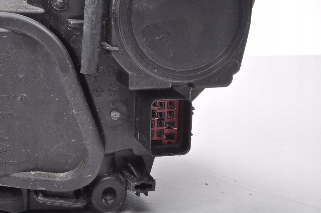 фото №10, Volvo v40 ii лампа правая передняя 31420006 ксенон