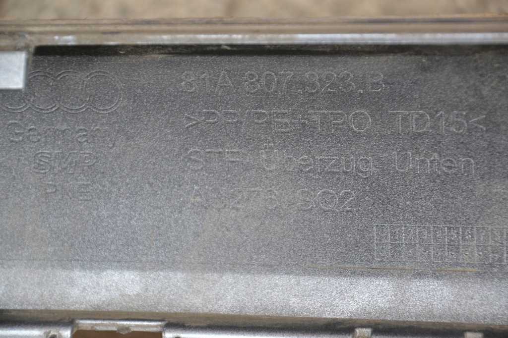 фото №11, Audi q2 sq2 s-line накладка бампер задняя 81a807323b