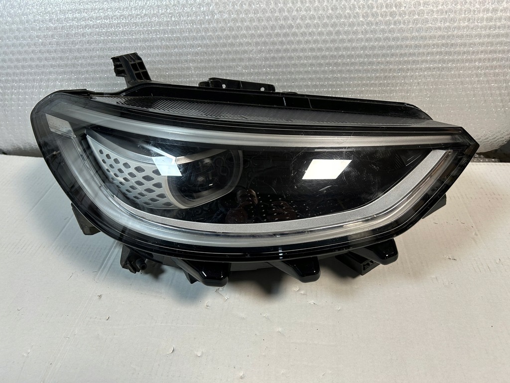 фото №1, Vw id3 лампа права перед full led