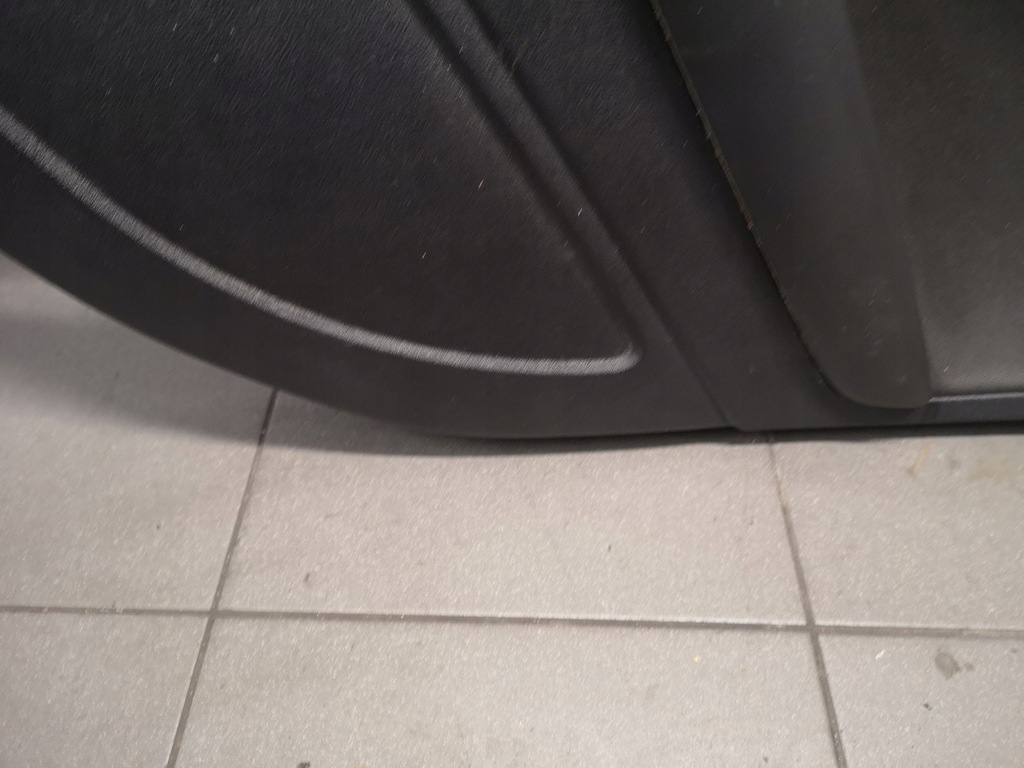 фото №7, Обшивка двері правий задня audi a3 8p 5d 8p4867306
