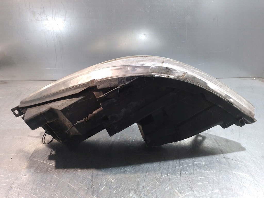 фото №9, Лампа права перед mitsubishi colt vi 0301208202 mr957354