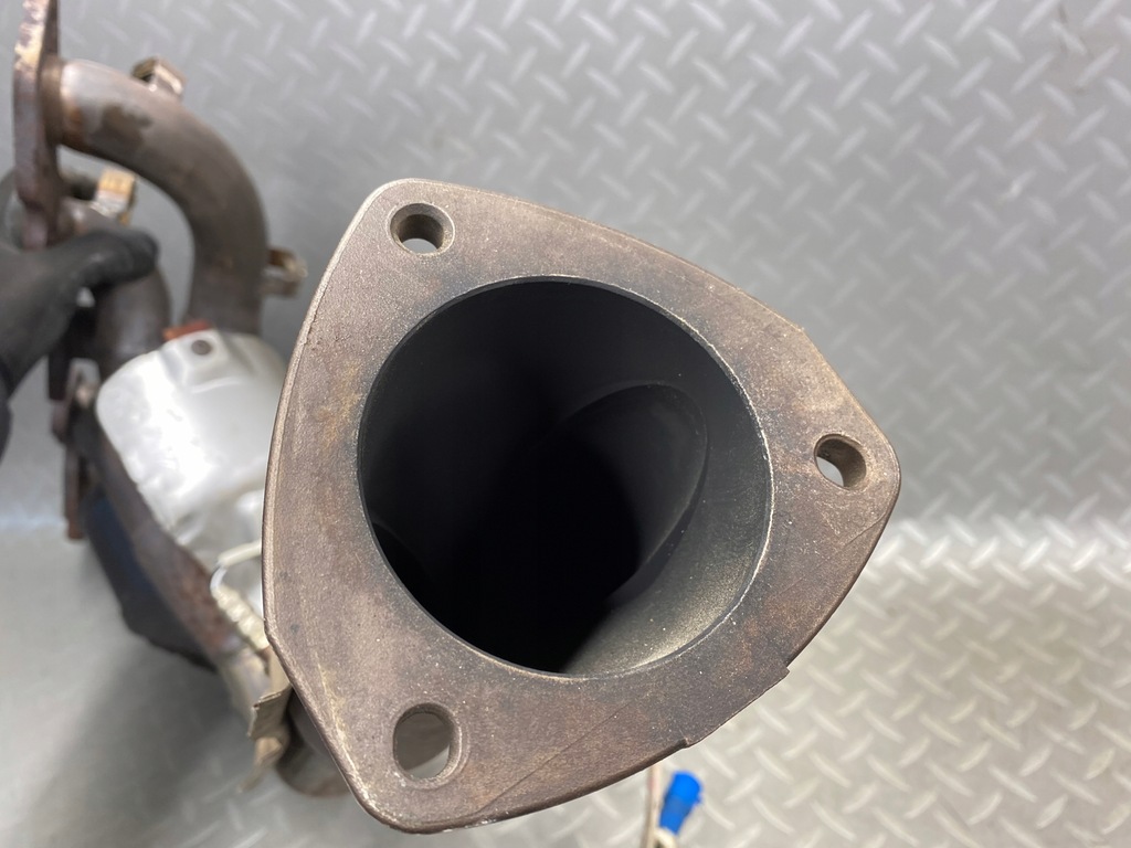 фото №13, Каталізатор колектор правий 5.9 6.0 aston martin db9 4g4e-5g236-be