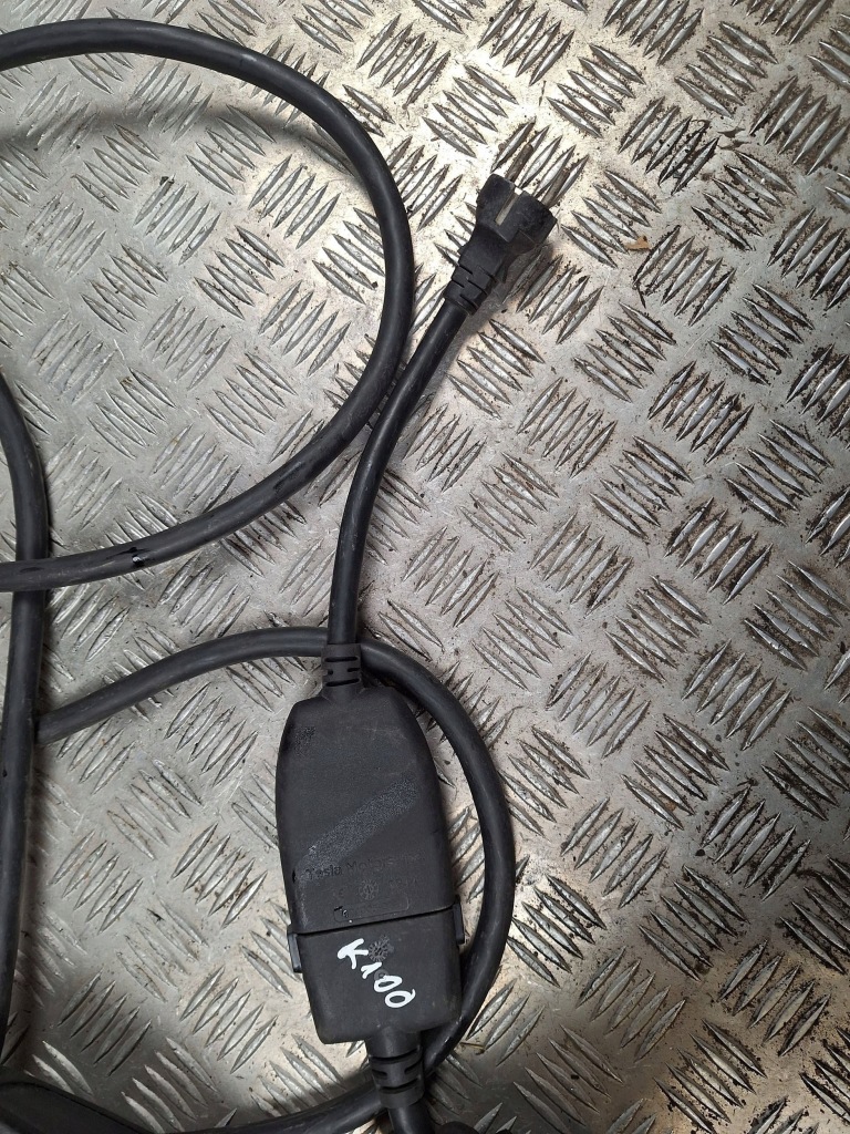 Кабель do зарядки транспортного средства электрический tesla model s 102400502b Киев