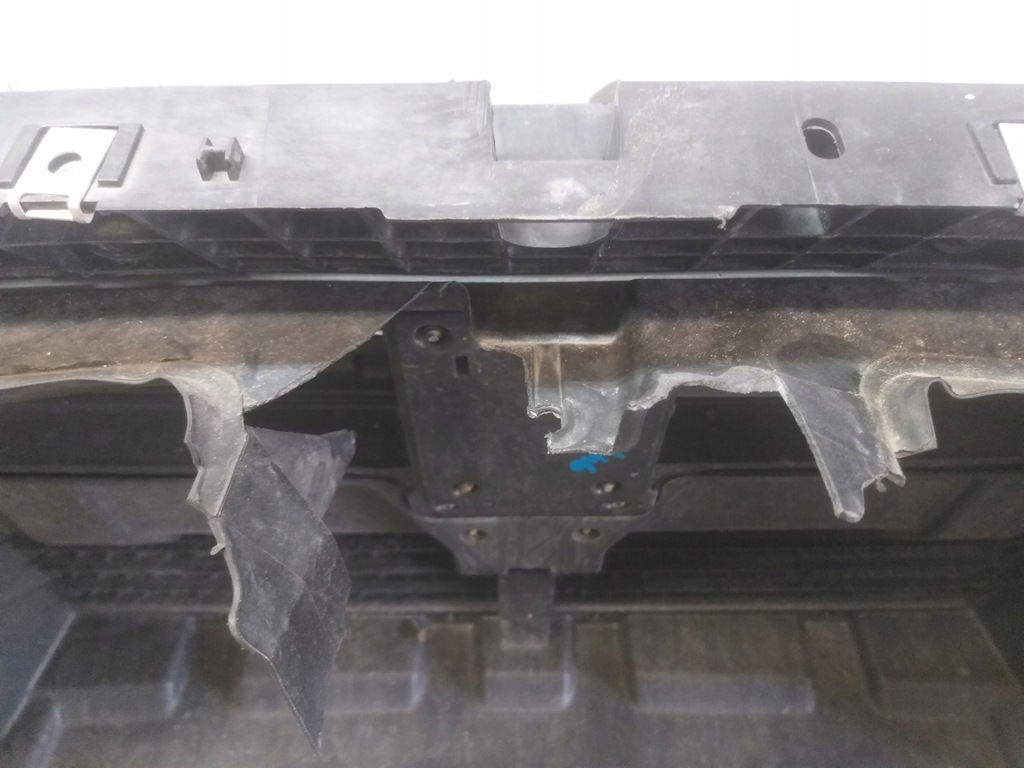 фото №9, Pas передний жалюзи bmw 2 ii f45 f46 5174 8058552