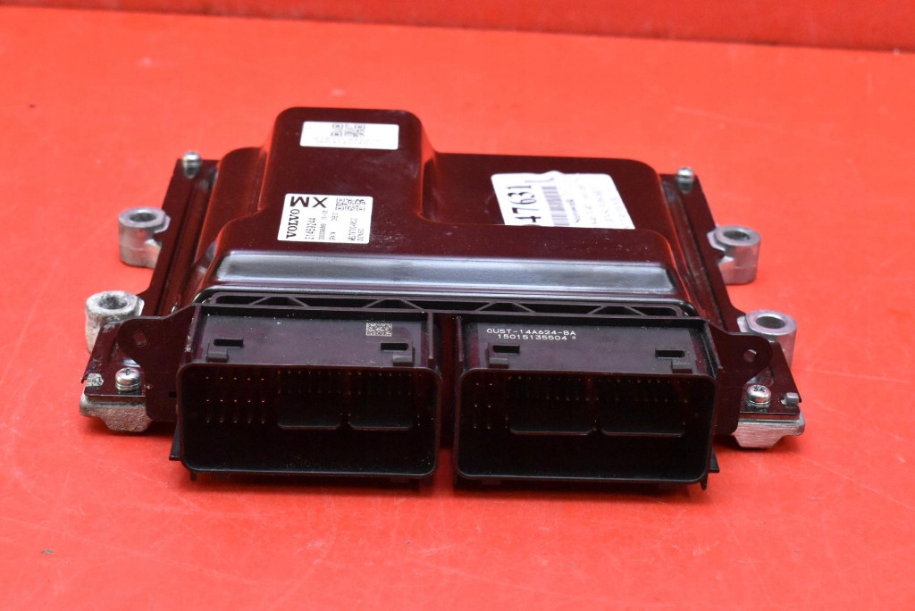 Блок управления двигателя 31459244 mb279700-9622 volvo v40 2 ii 2.0 t2 122 km 12-16 Недорого
