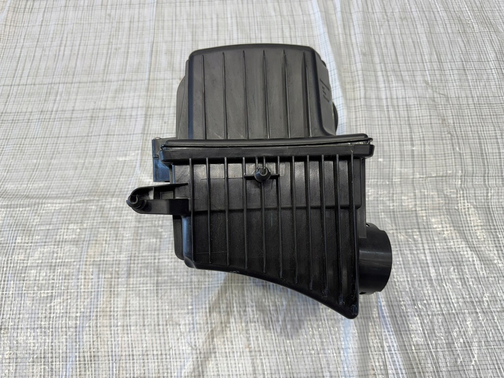 фото №5, Корпус фільтра poweitrza jeep compass ii 68323202aa