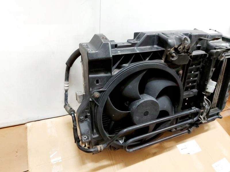 фото №10, 407 2.0 hdi pas передній радіатор комплект