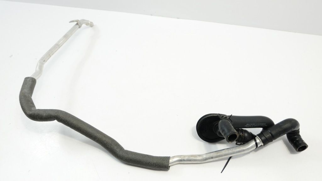 Купить Mercedes cls 218 труба шланг воды a2128304396