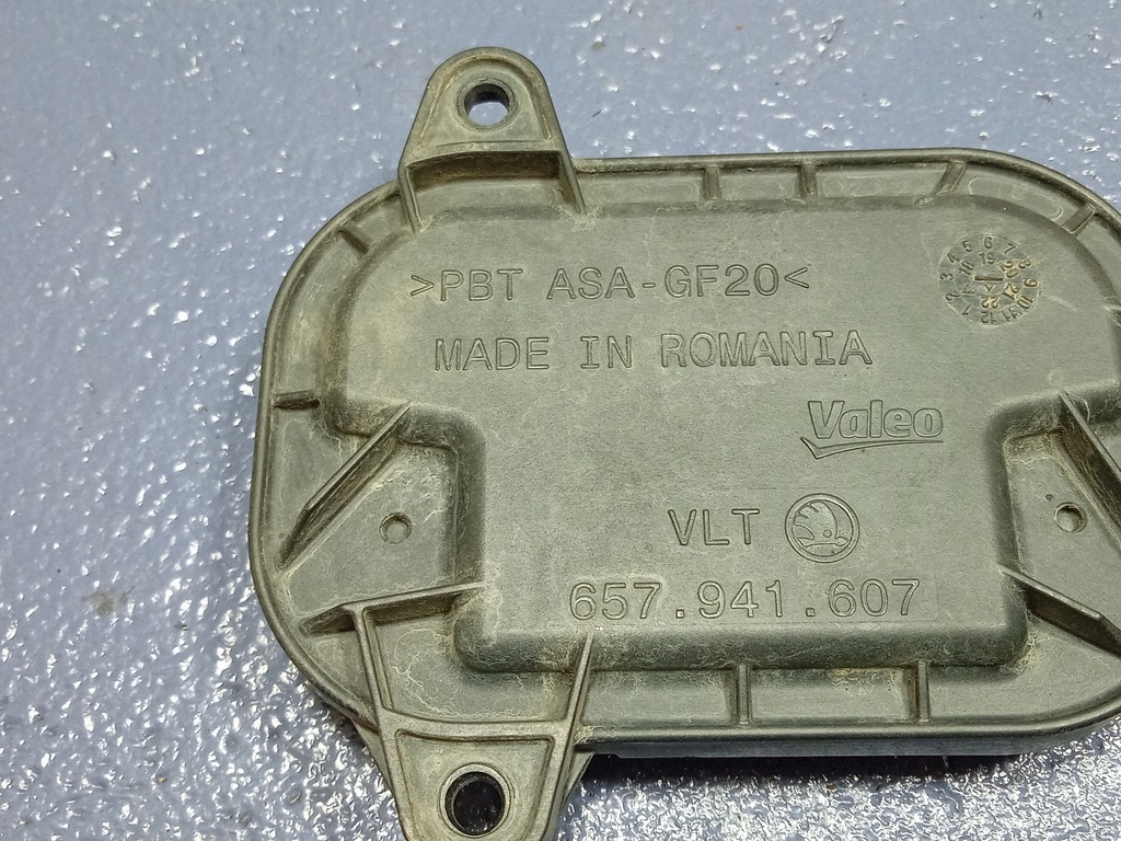 фото №6, Skoda scala 19- преобразователь модуль led 7pp941597d