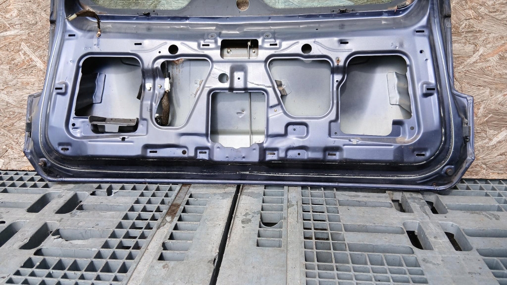 фото №16, Задня кришка багажника багажника mitsubishi space star 00r t45