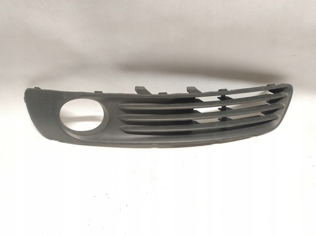 фото №1, Legacy 03-06 заглушка протитуманної фари права 57731ag640