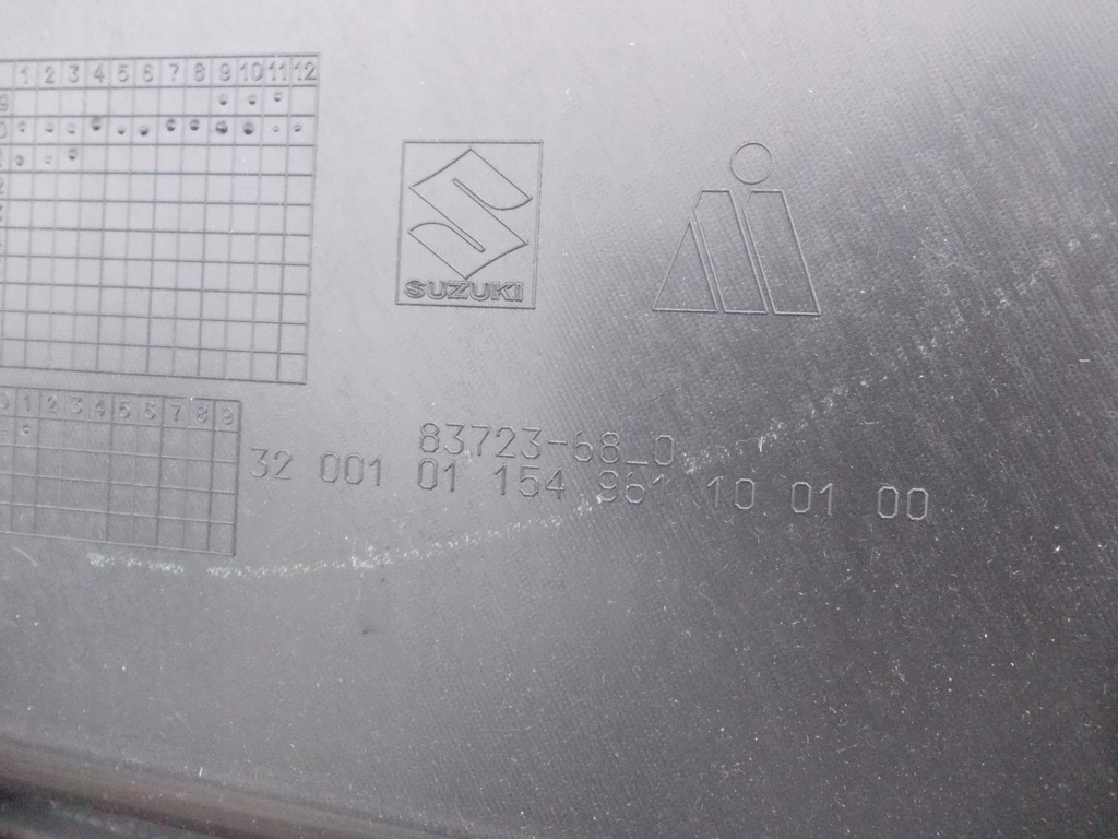 фото №12, Обивка дверь левый перед suzuki swift mk7 5 дверь europa