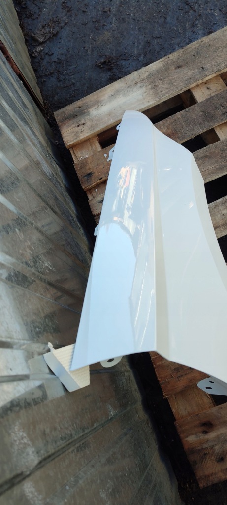 фото №12, Крыло правый перед передний seat ibiza 5 v od 10.2017r код лакокрасочного покрытия lb9a