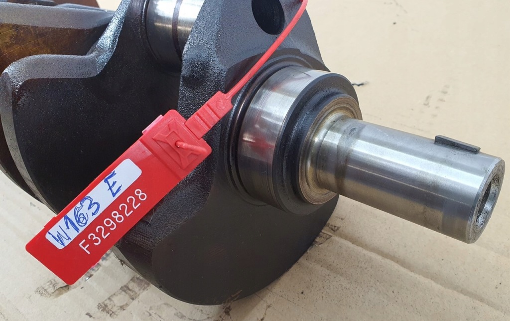 Wał колінчастий mercedes ml w163 4.3 v8 113942 Недорого