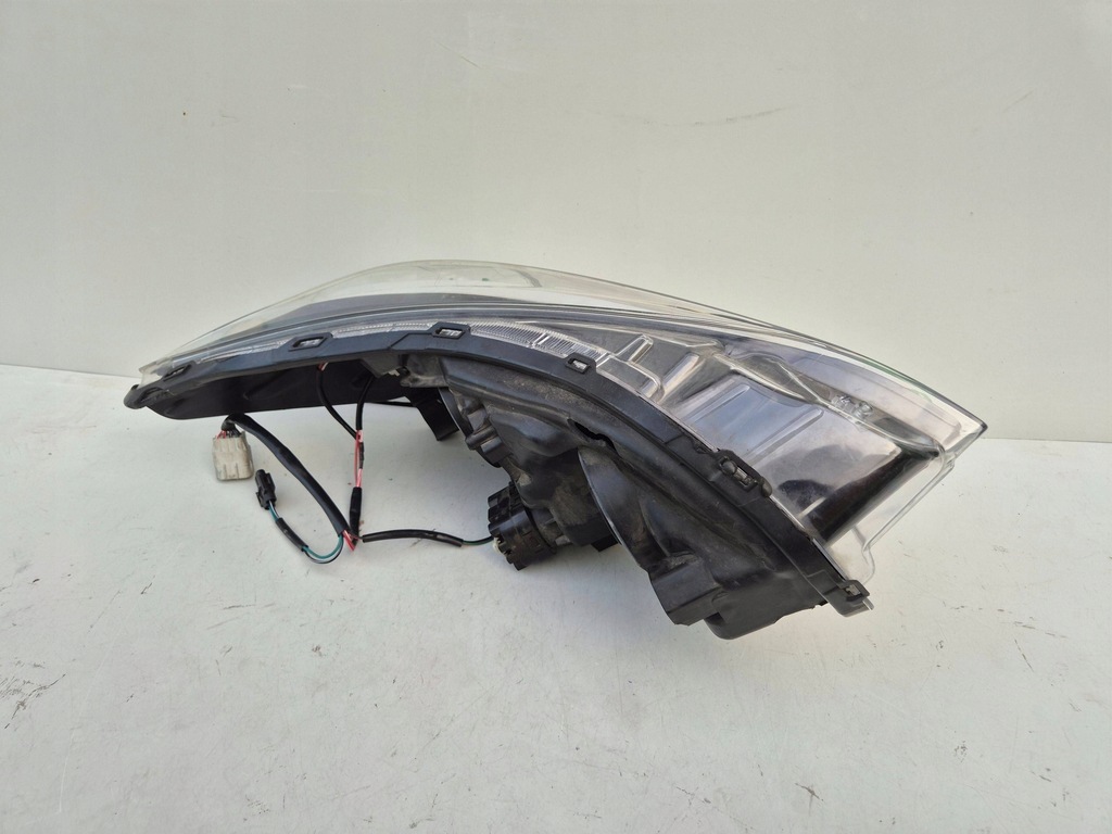 фото №10, Subaru xv ii 2020 заменитель !!! повреждённая левая лампа передняя