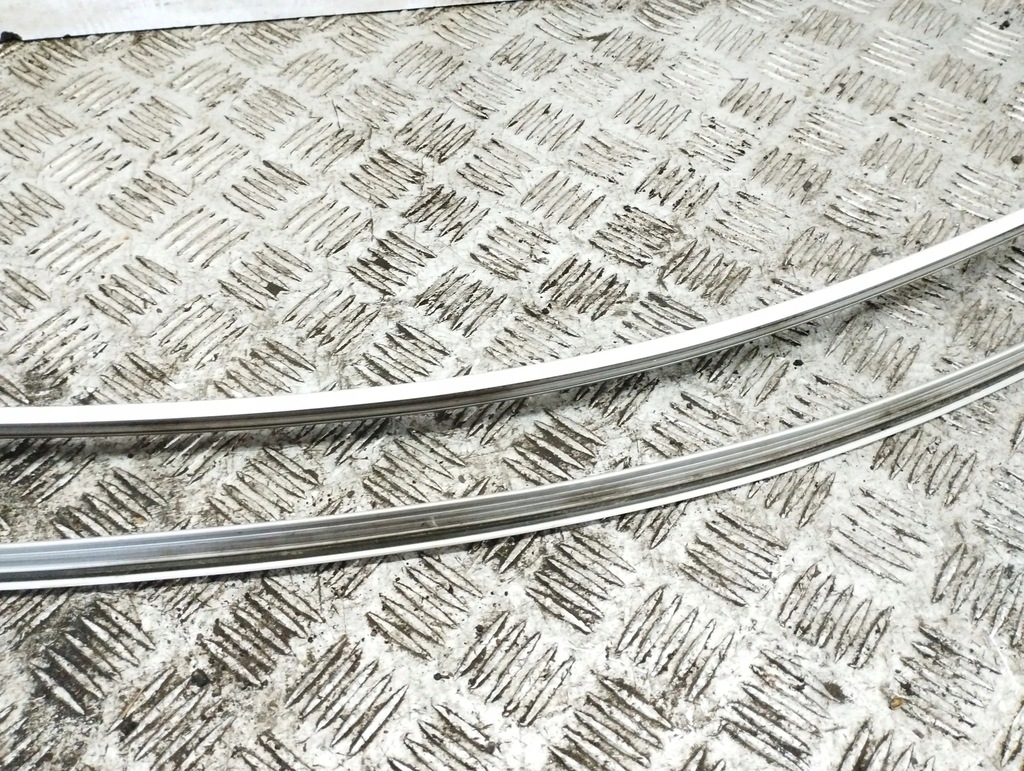 фото №11, Porsche cayenne 9pa 2005 комплект молдинг кровельная