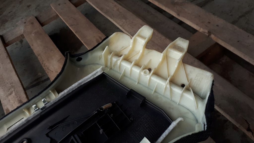 фото №6, A4 b8 s4 захист стійка поперечина лівий перед 8k0867281c s line