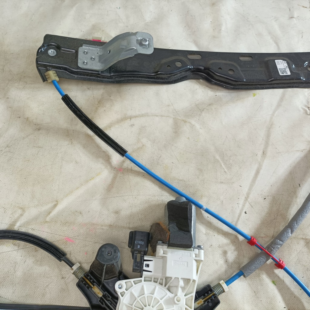 фото №14, Jaguar xf 2.2 15- моторчик механизм стекло usa