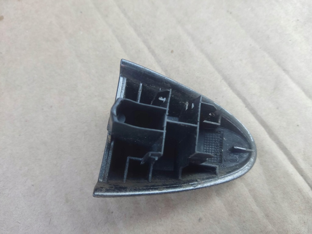 фото №1, Заглушка ручка дверь tourneo courier i заглушка ручка дверь courier i